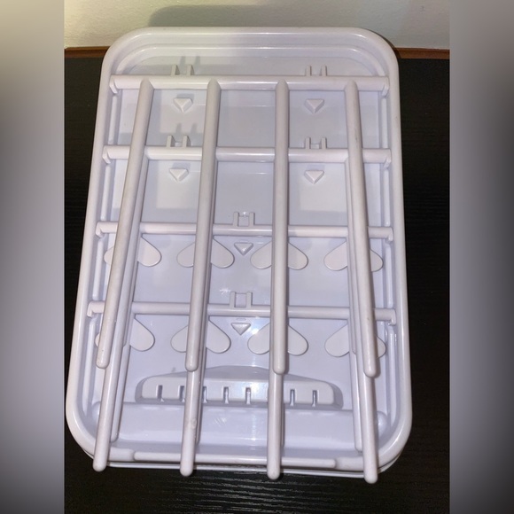 Munchkin Bottle Drying Rack - Picture 3 of 3